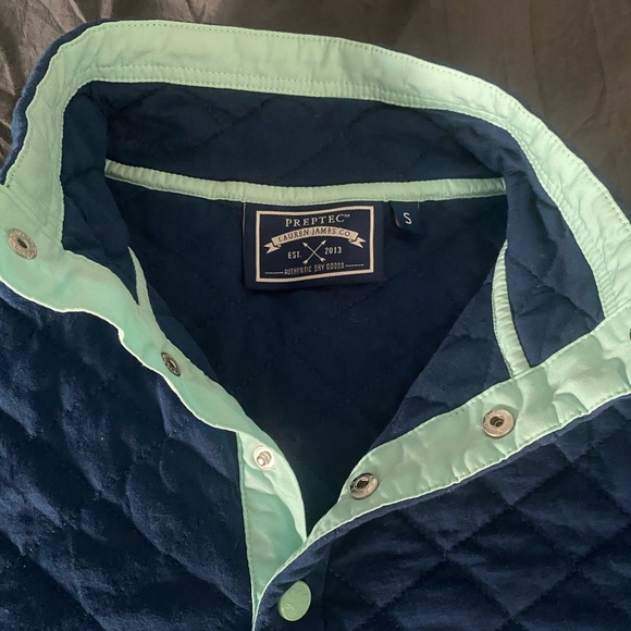 3/$20 Lauren James Quilted Pullover Navy/Aqua - Picture 9 of 12
